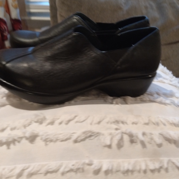 Dansko clogs - Picture 13 of 16